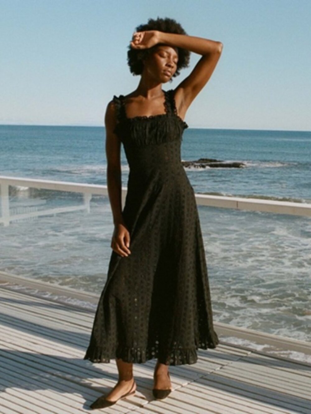 Doen Roma Eyelet Midi Dress in Black Large